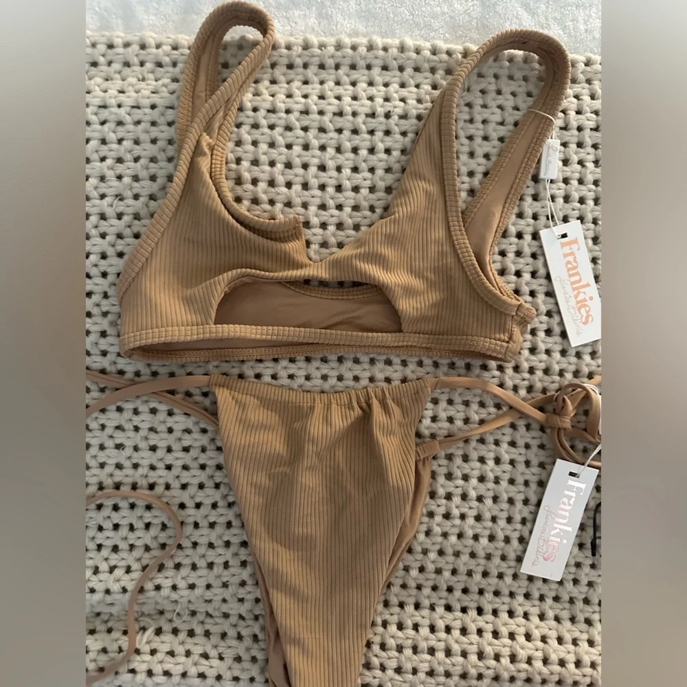 Frankie's Bikinis Cole Top + Sting Bottom NWT Brownie | Size S/L Bikini Set